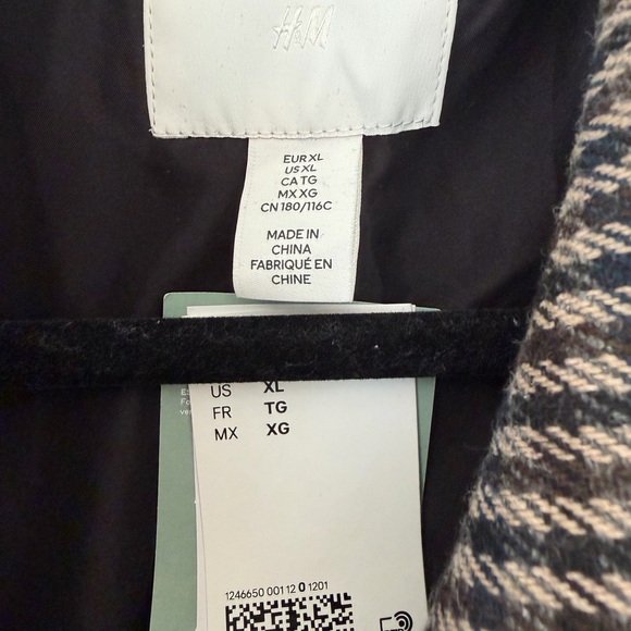 H&M Car Coat - Picture 5 of 7